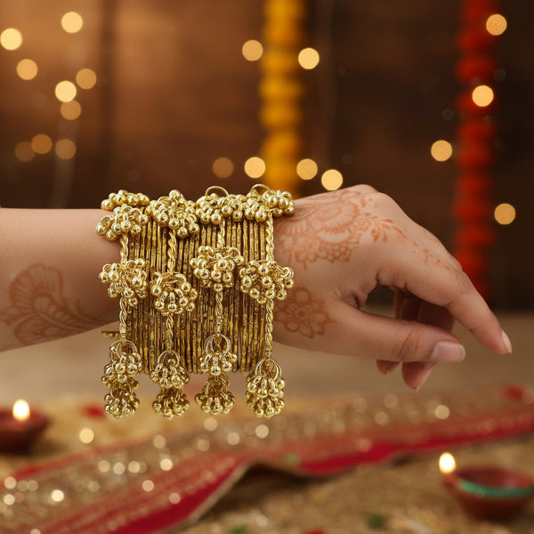 The "Kashmiri Viral" Metal Stack | Unbreakable Guchha Charm Bangles (Set of 28)